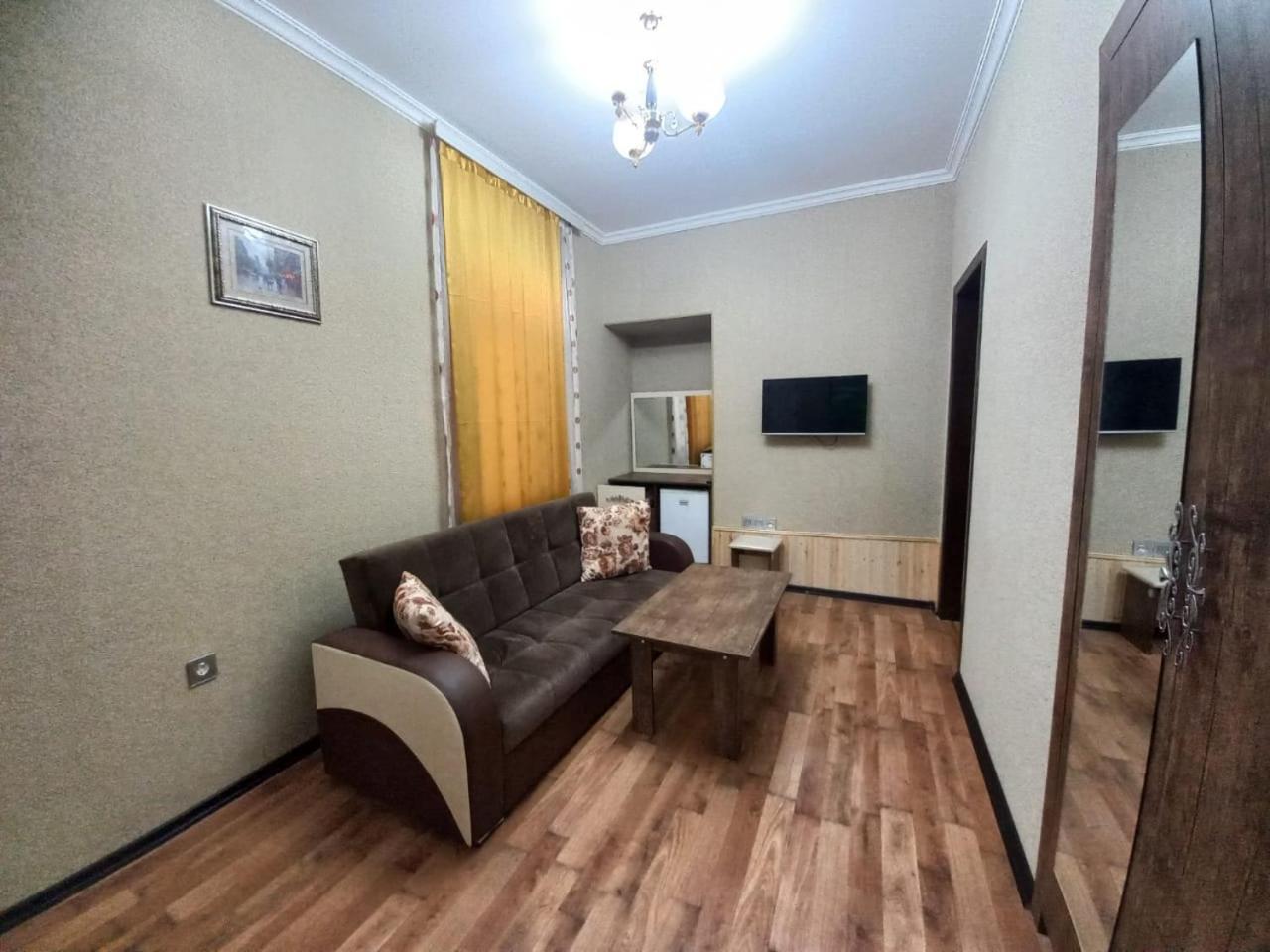 Es Hotel Kolifey Огуз Екстер'єр фото