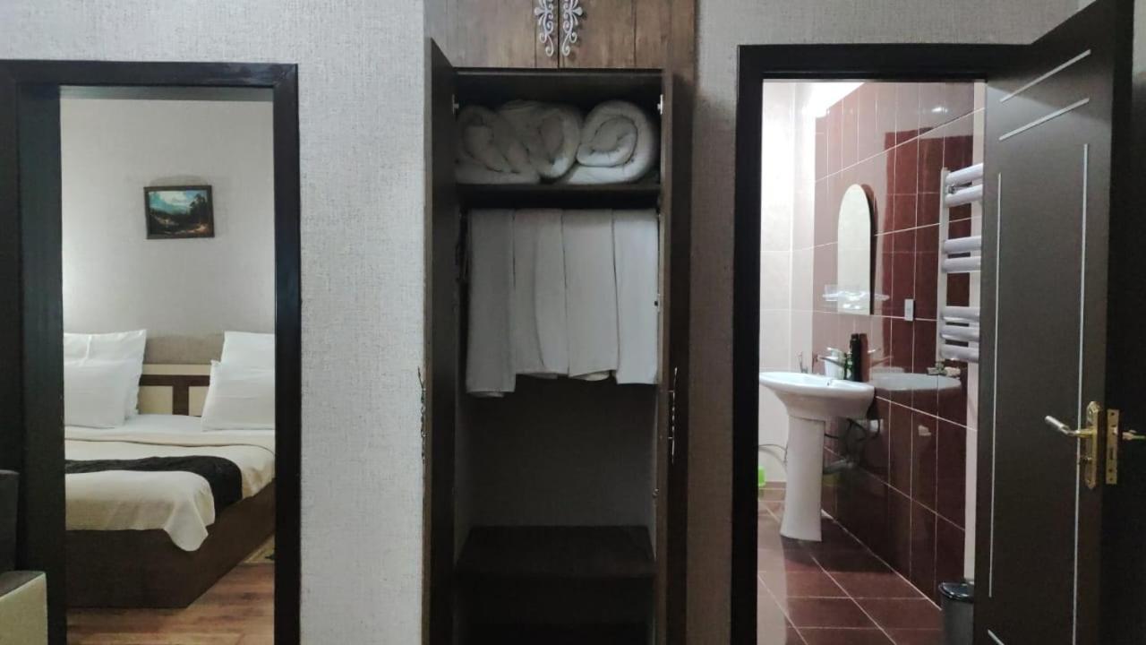 Es Hotel Kolifey Огуз Екстер'єр фото